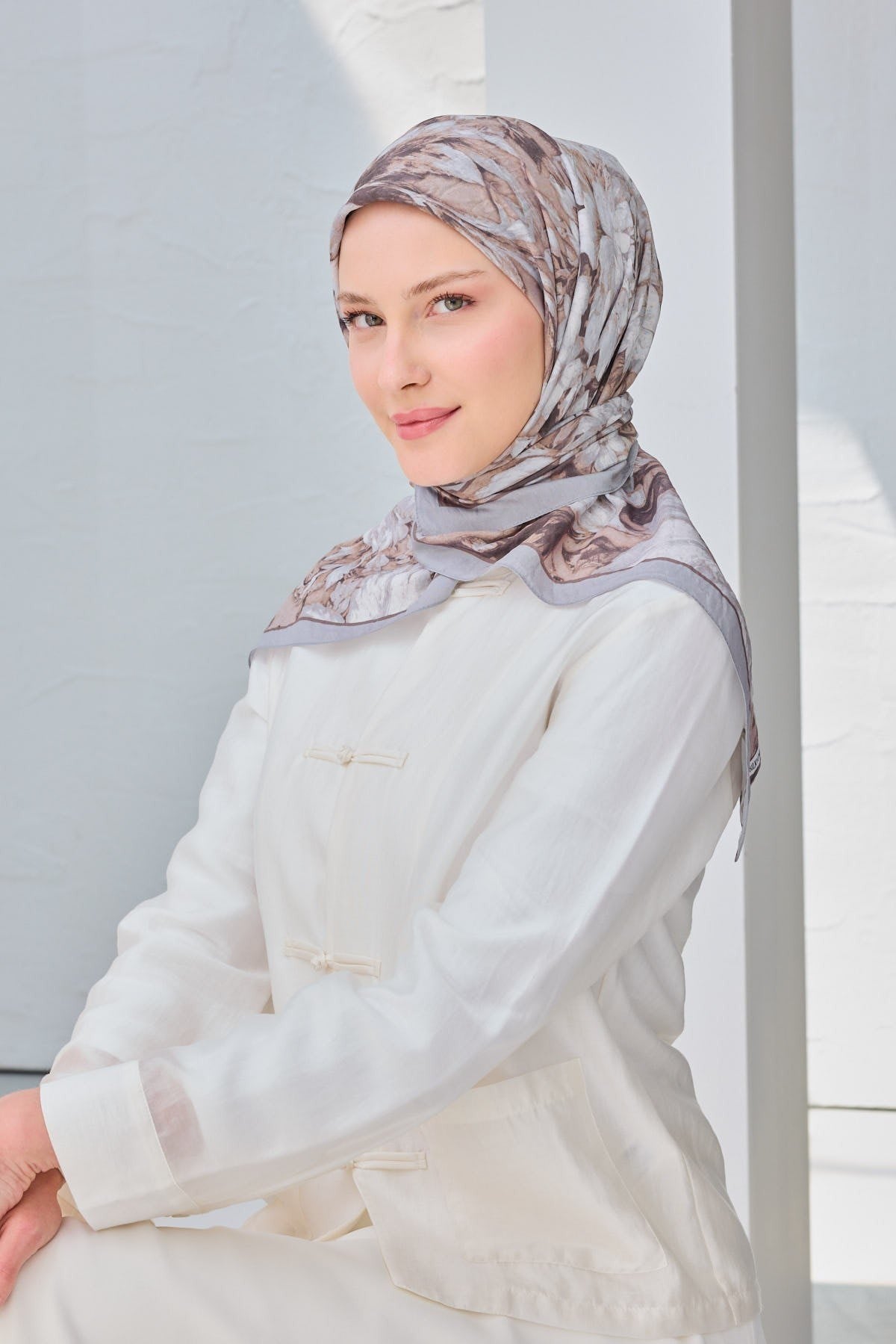 Velora Eşarp Fleur Vizon