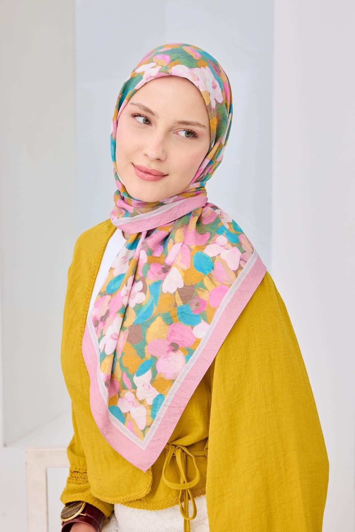 Velora Eşarp Floral Pembe