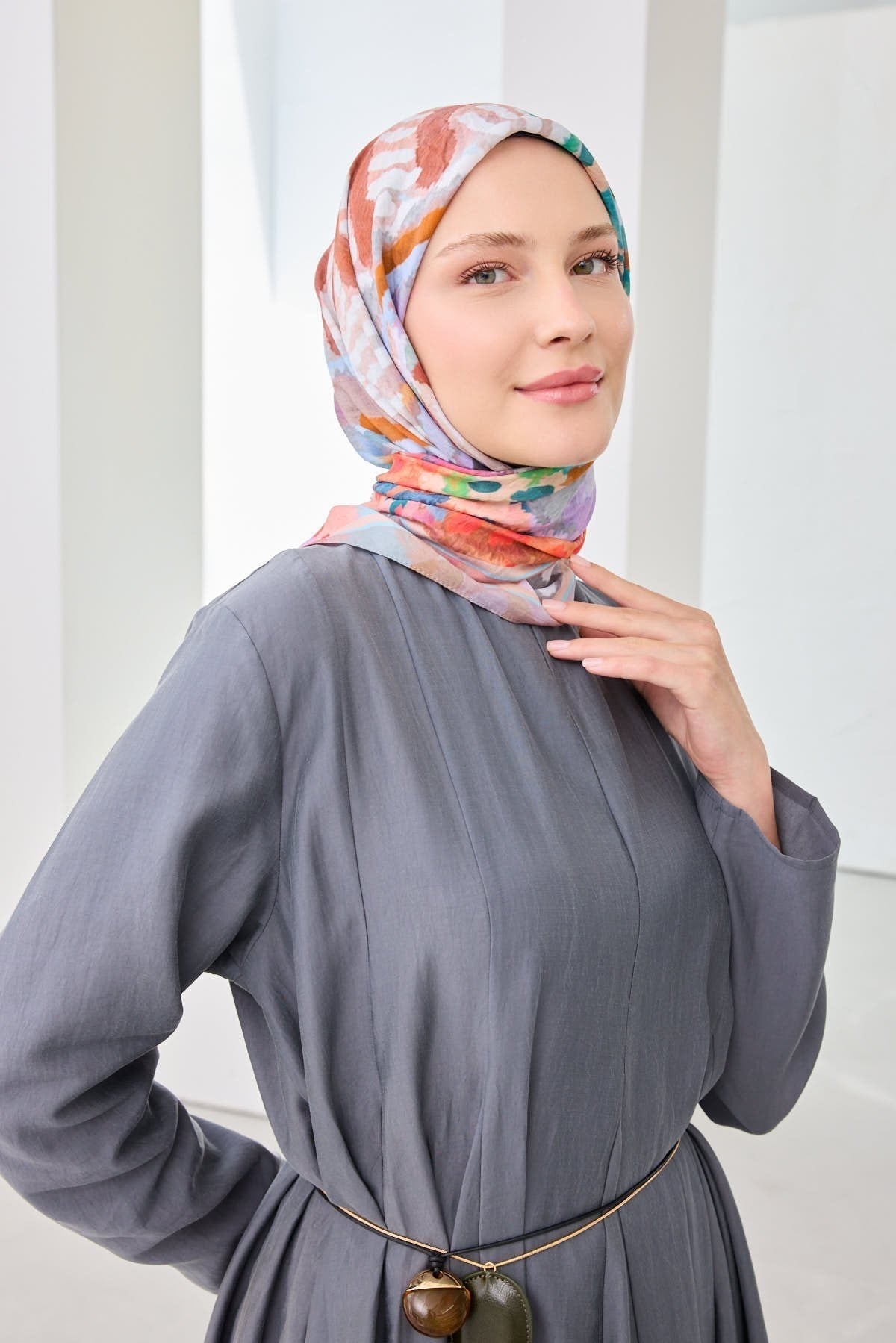 Velora Eşarp İllustration Art Lavanta