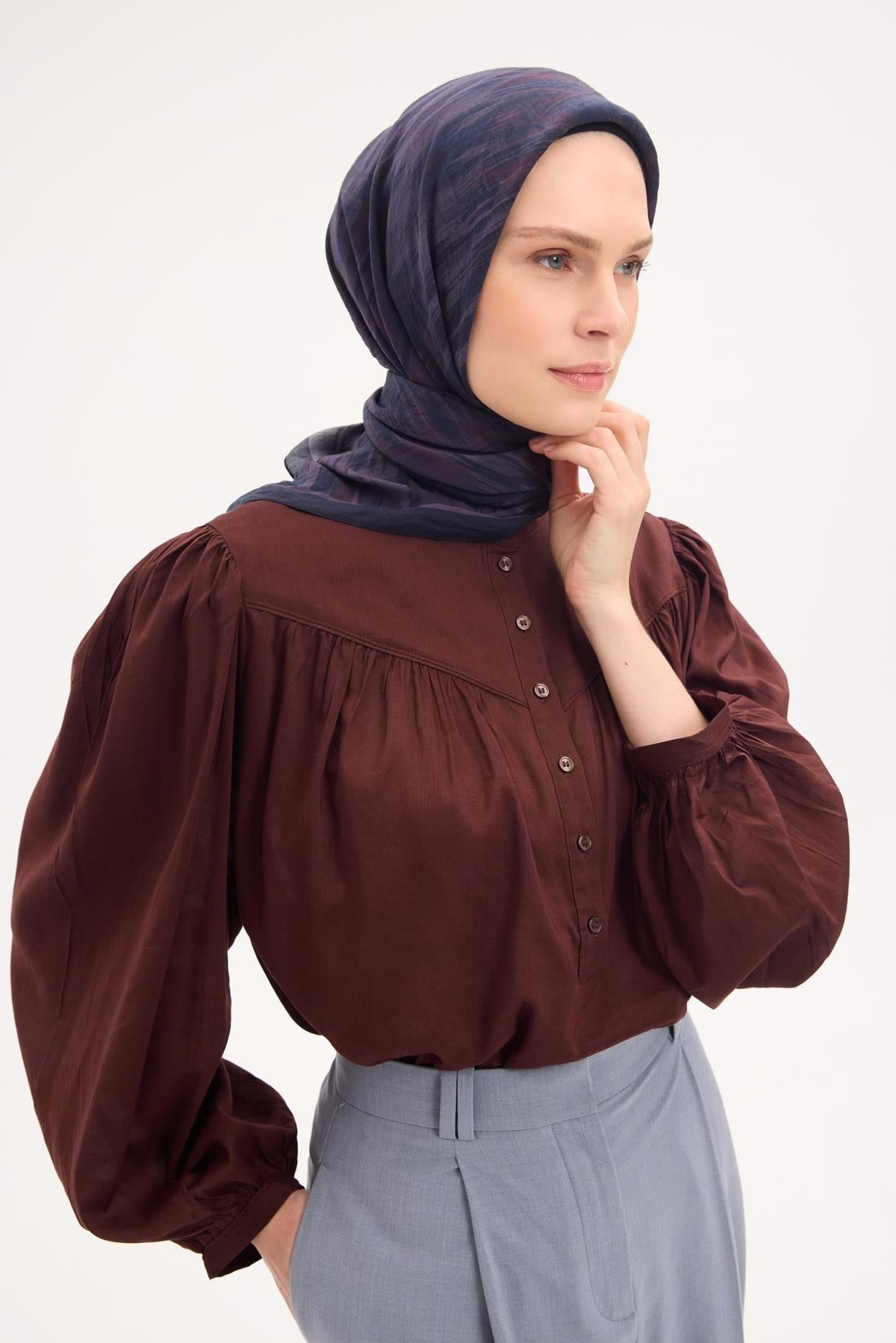Velora Eşarp Sulu Boya Desen Koyu Füme 90X90