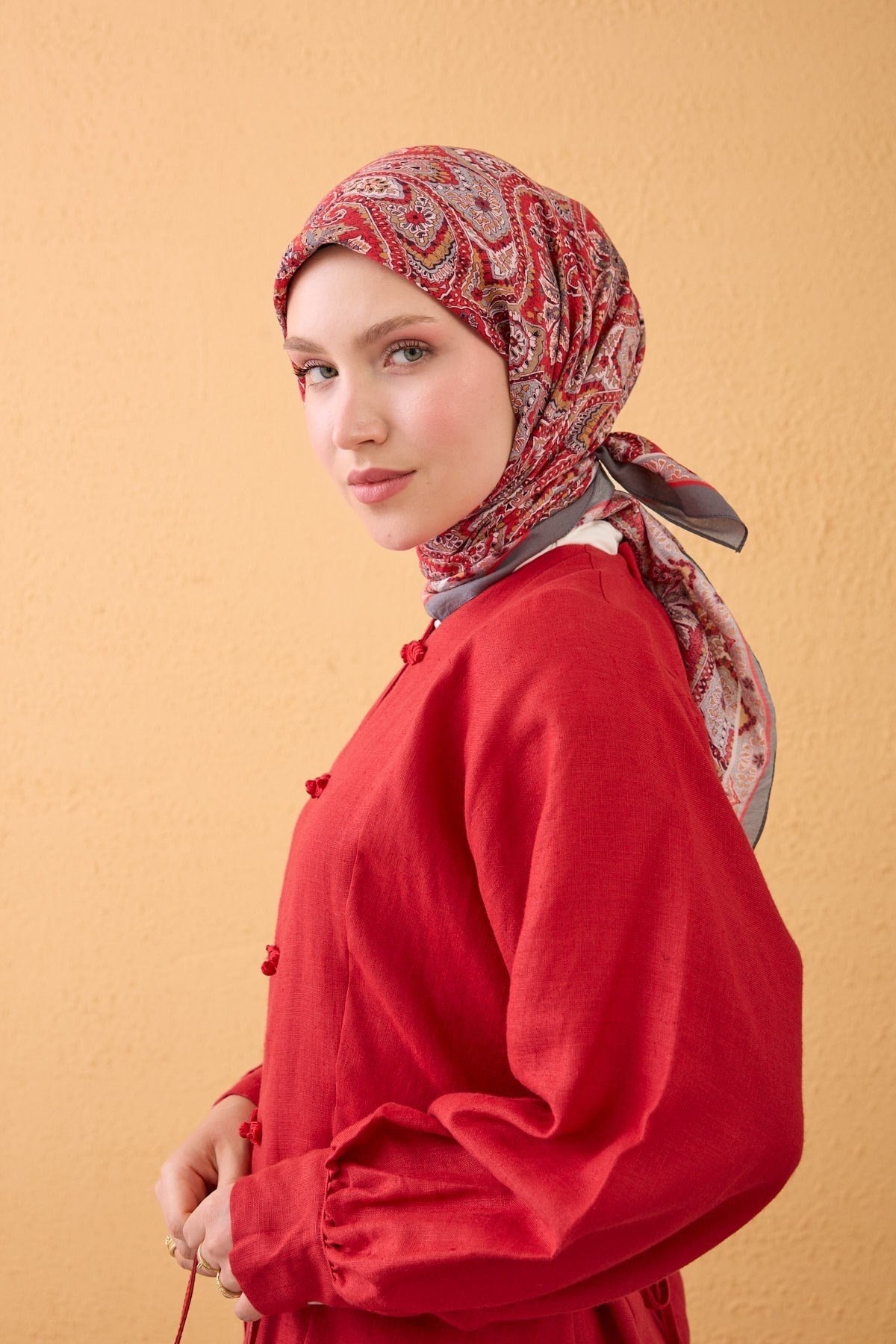 Velora Eşarp Vintage Paisley Kırmızı