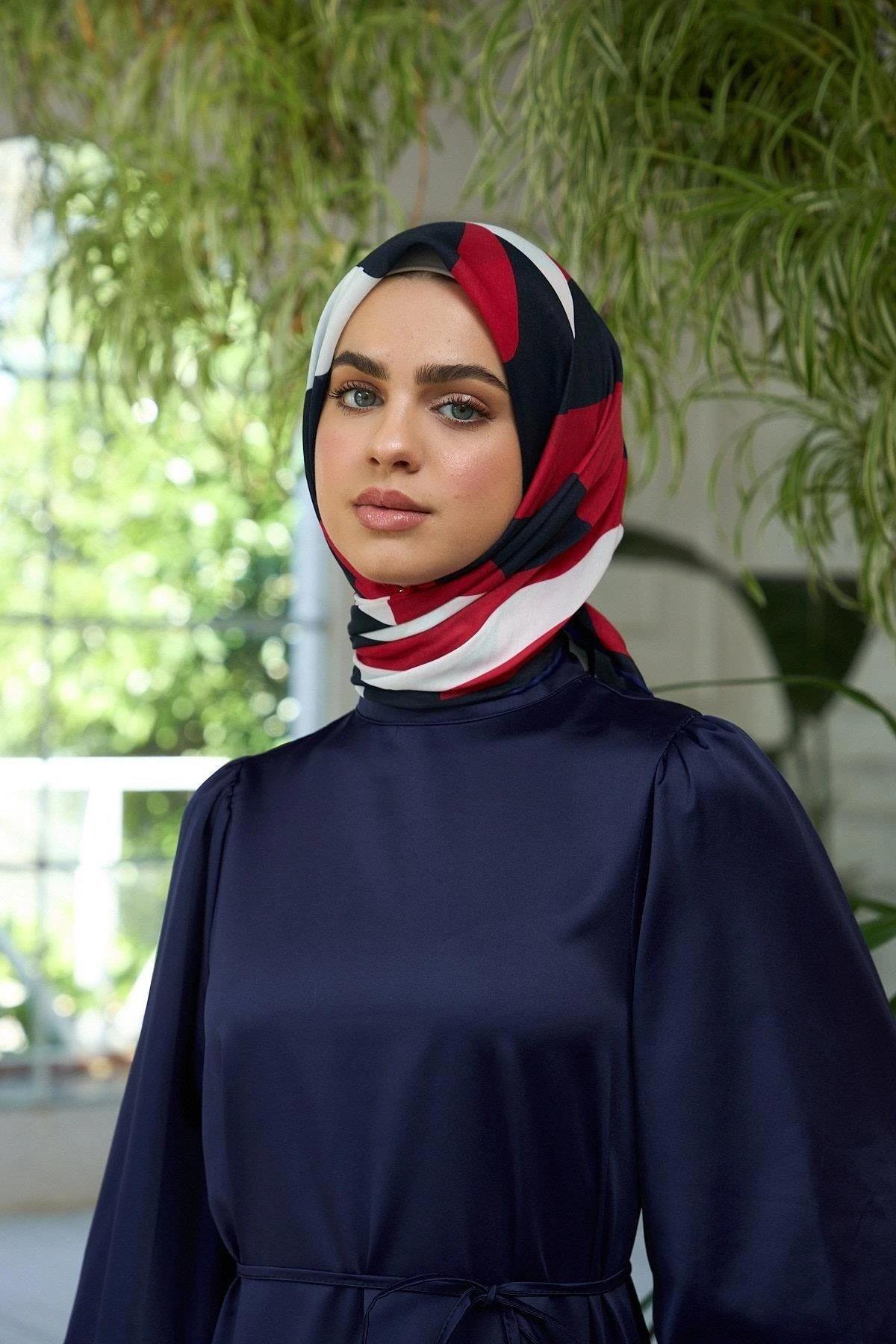 Yaz Işıltısı Koleksiyonu Soft Eşarp Bordo Siyah 1186-11