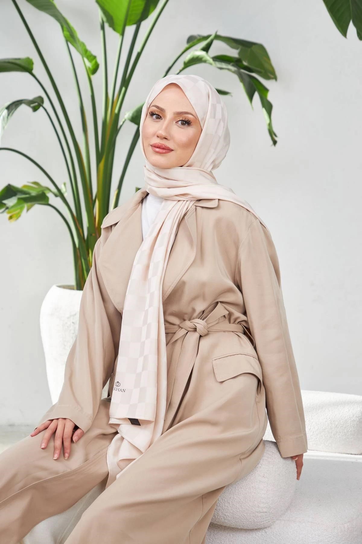 Yeni Dama Desen İpeksi Jakar Şal Krem Pudra 9007-08