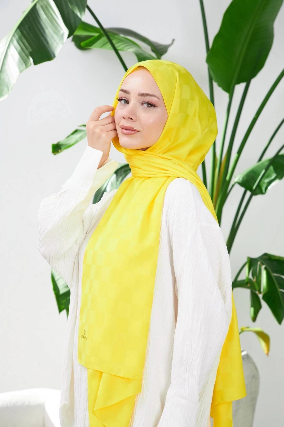 Yeni Dama Desen İpeksi Jakar Şal Sarı 9007-12