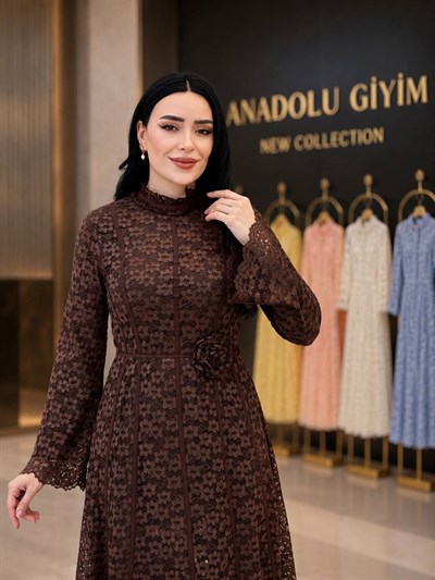 Gül Kemer Güpür Elbise 9064 T-26 Kahverengi
