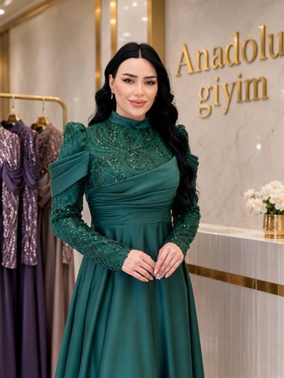 Kol Bant Saten İşlemeli Abiye 4372 T-26 Zümrüt Yeşil