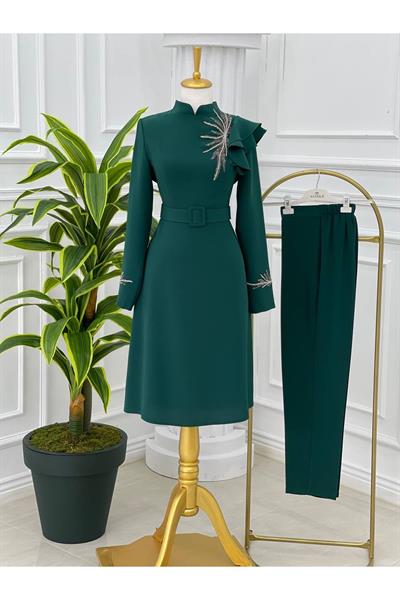 Omuz Detay Taşlı Takım 4150-Zümrüt Yeşil