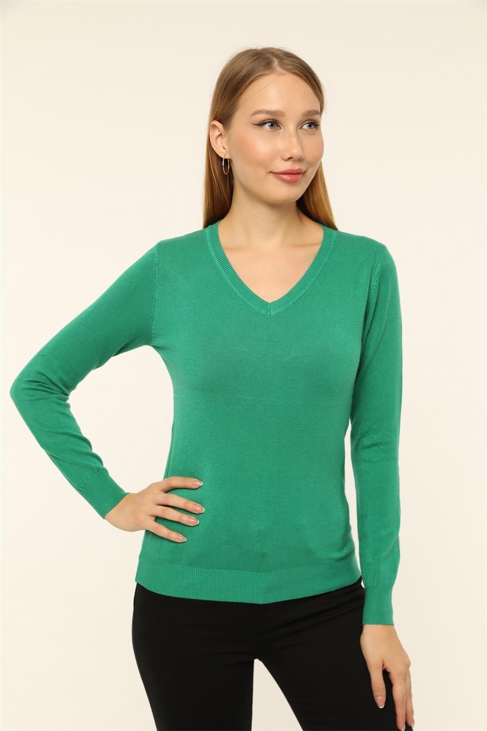 V Yaka Basic Triko