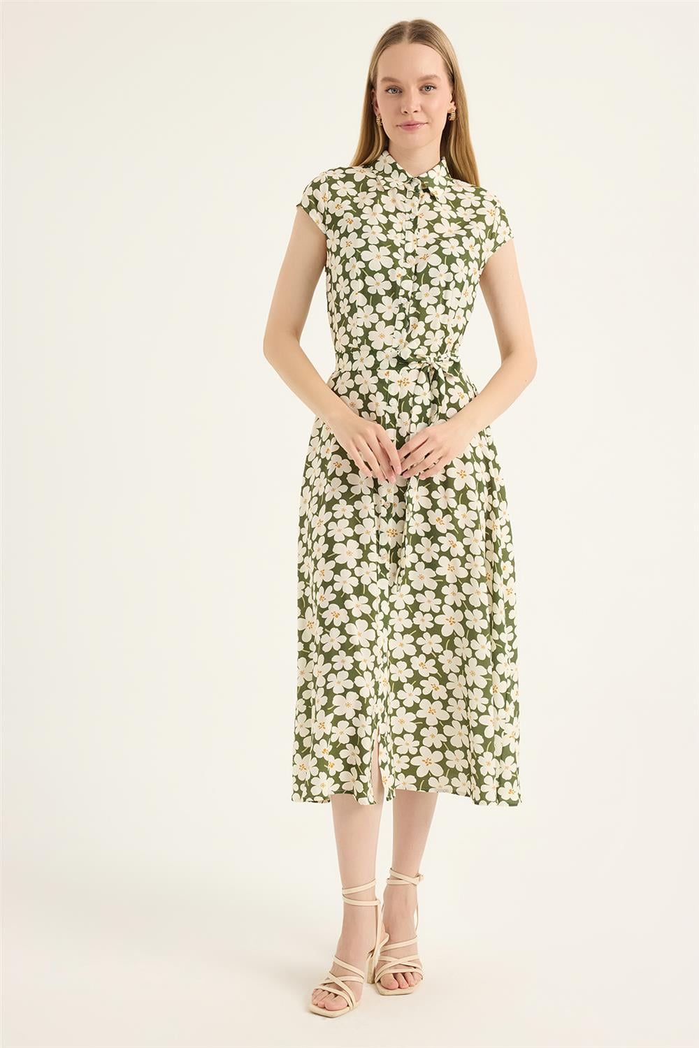 Menekşe Desenli Elbise