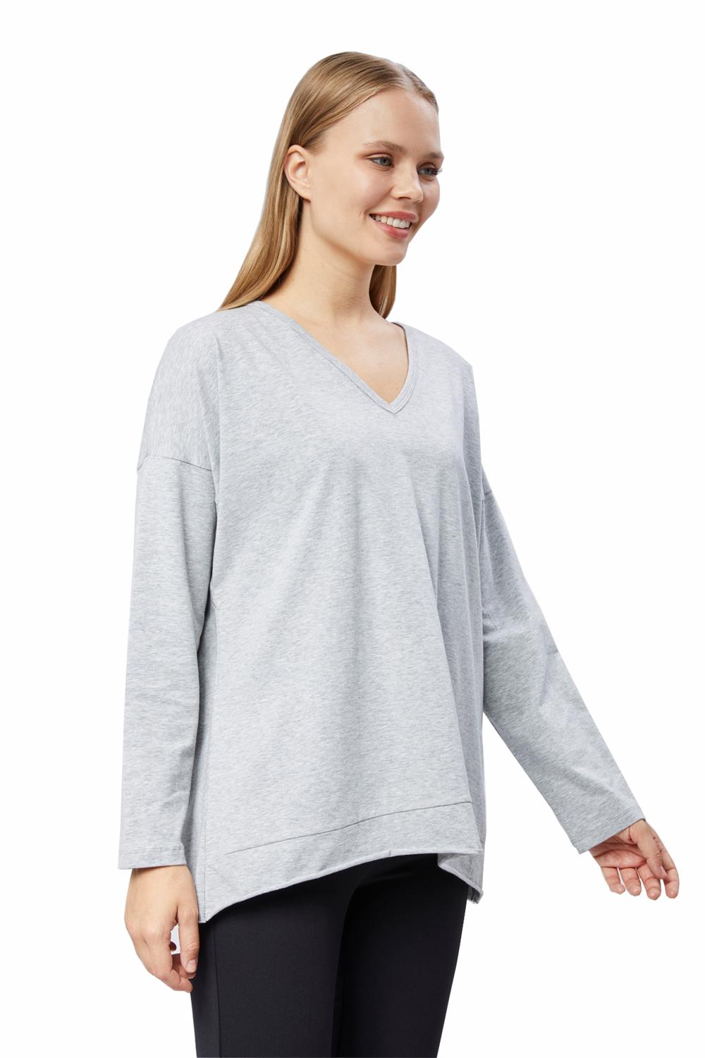 Geniş Kesim V Yaka Tshirt · 3