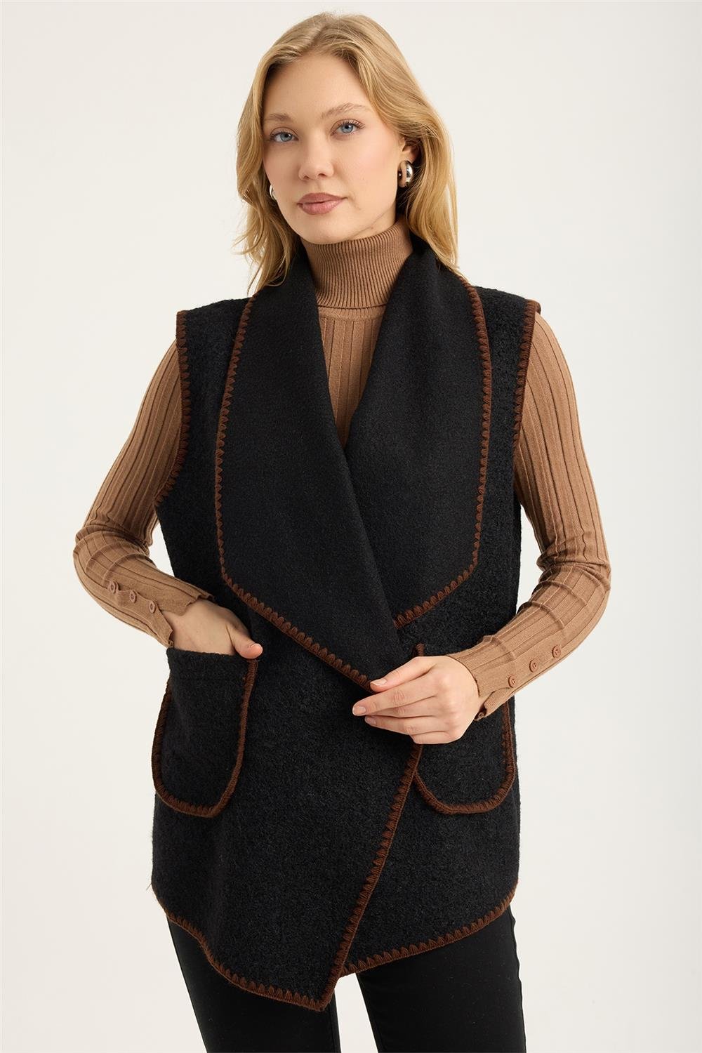 Katlı Yaka Kaşe Teğel Dikişli Yelek