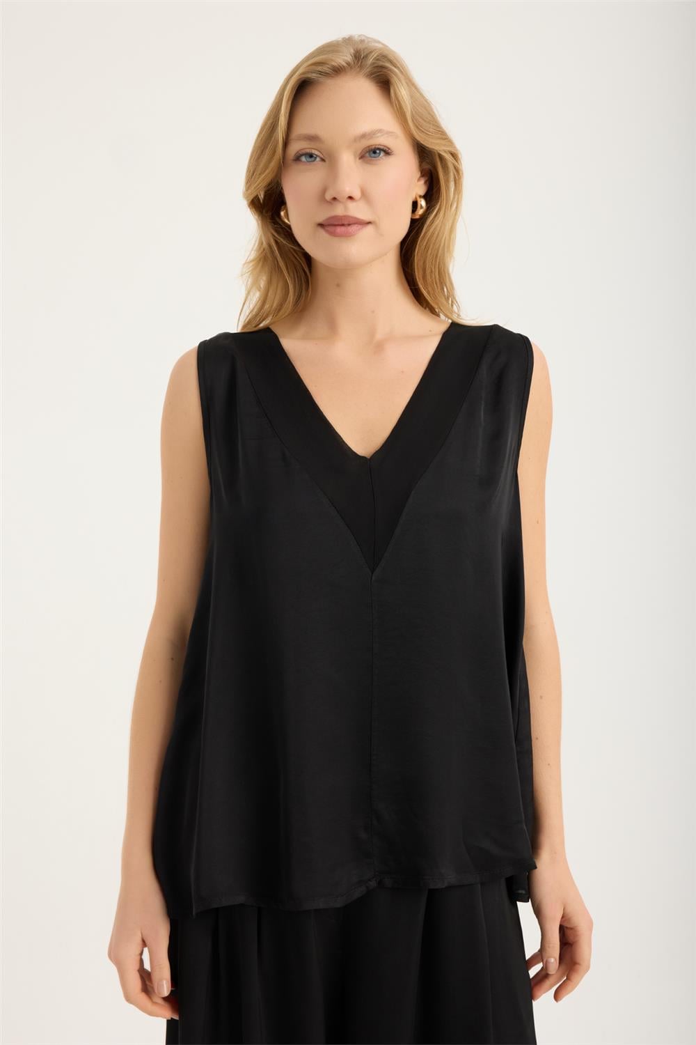 Kolsuz Sifon Bluz