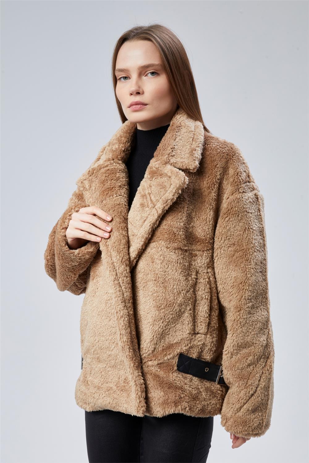 Peluş Mont · 3