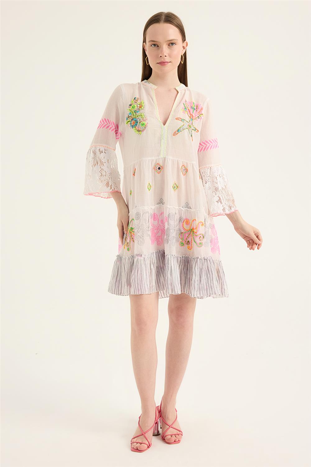 Tunisien Yaka Elbise