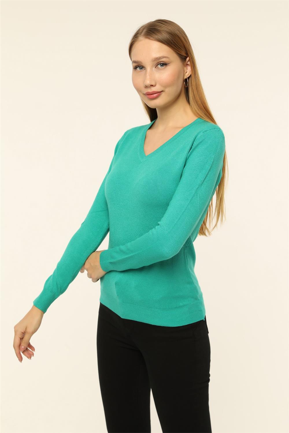 V Yaka Basic Triko · 2