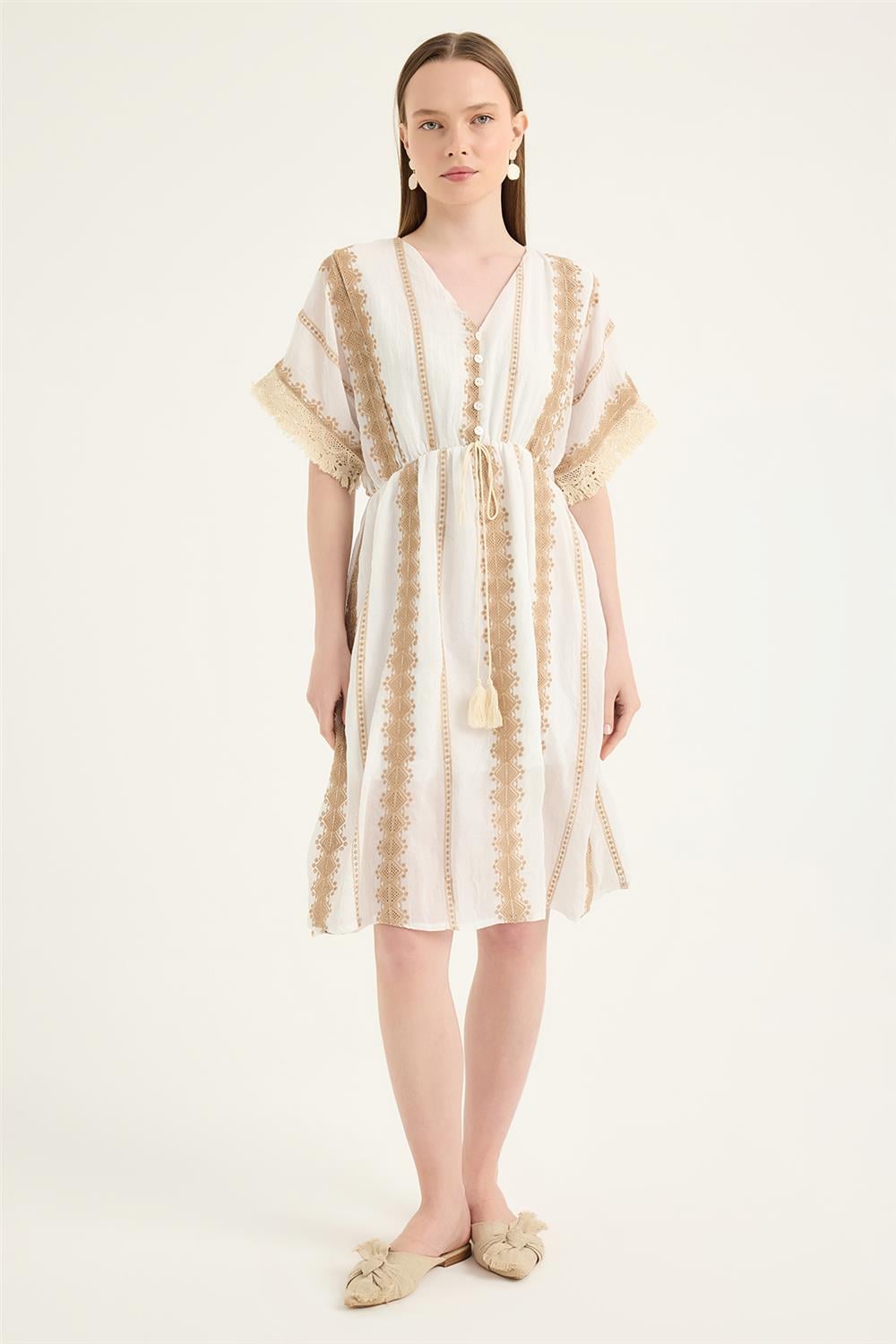 V Yaka Kısa Kol Elbise