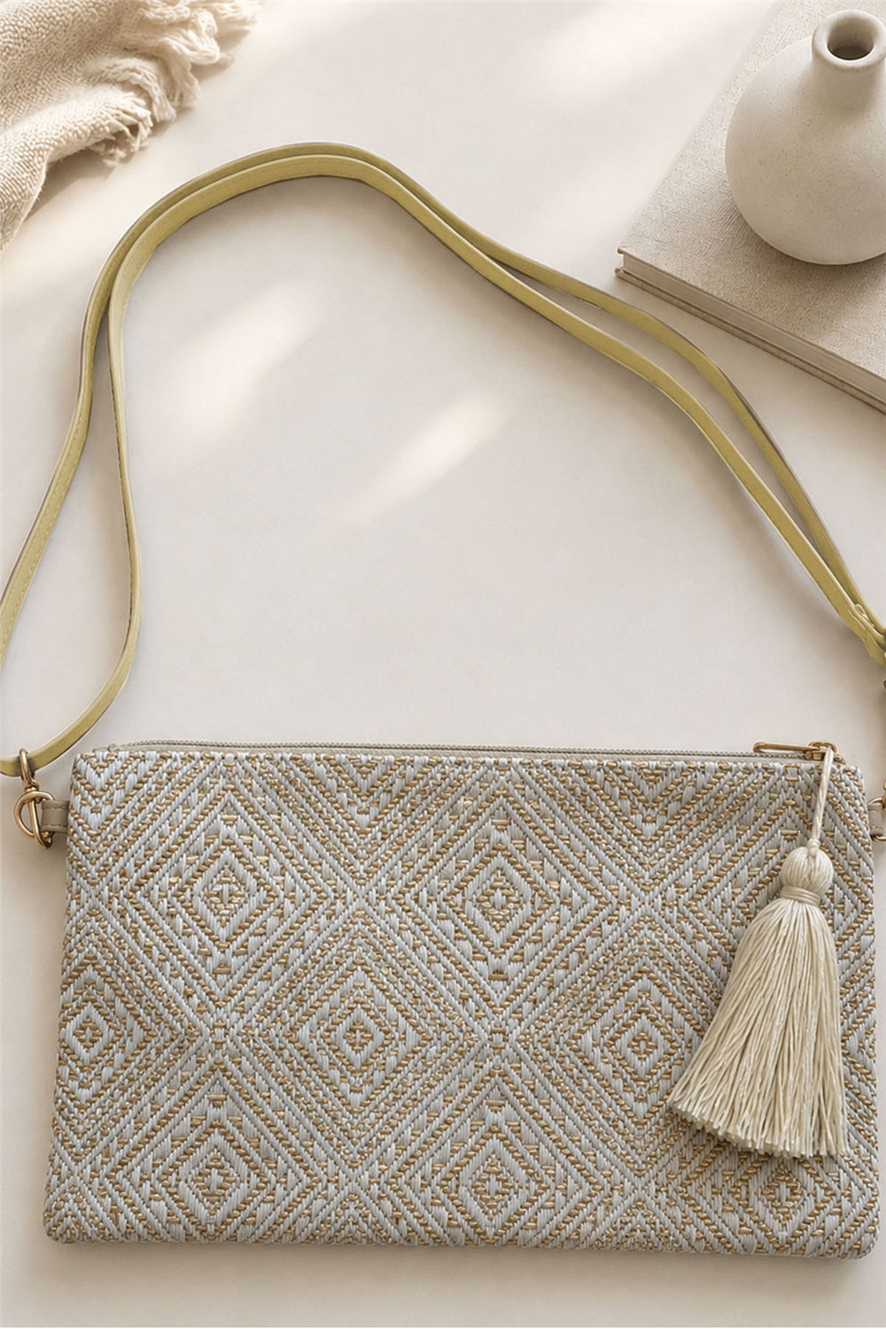 Simli Kilim Desenli Püskül Aksesuarlı Clutch Çanta