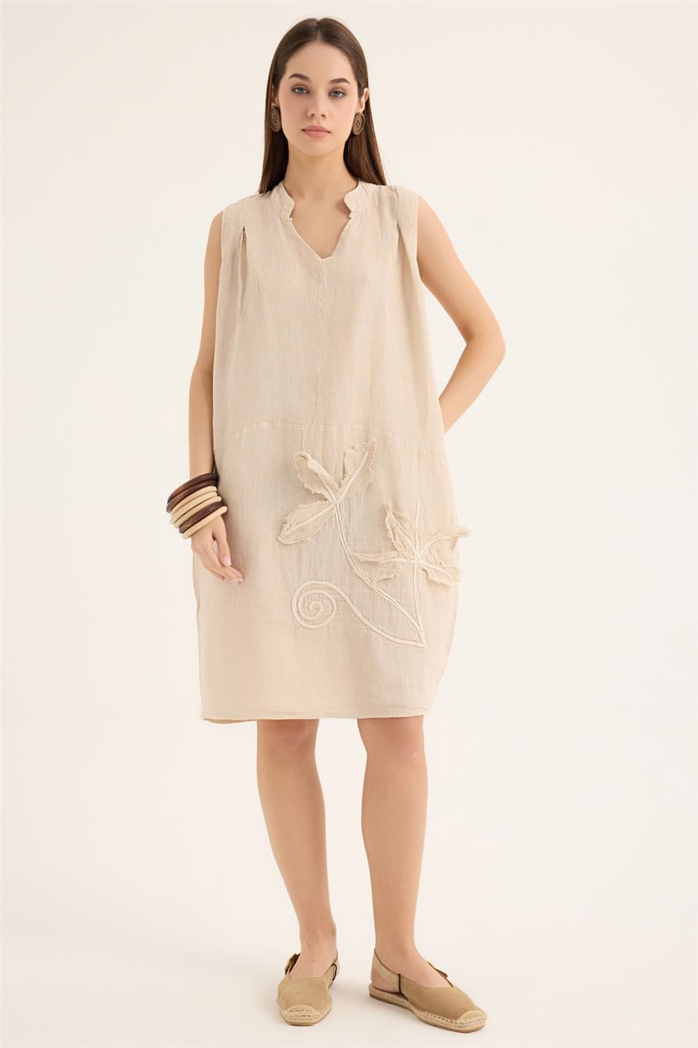 Kolsuz Tunisien Yaka Elbise