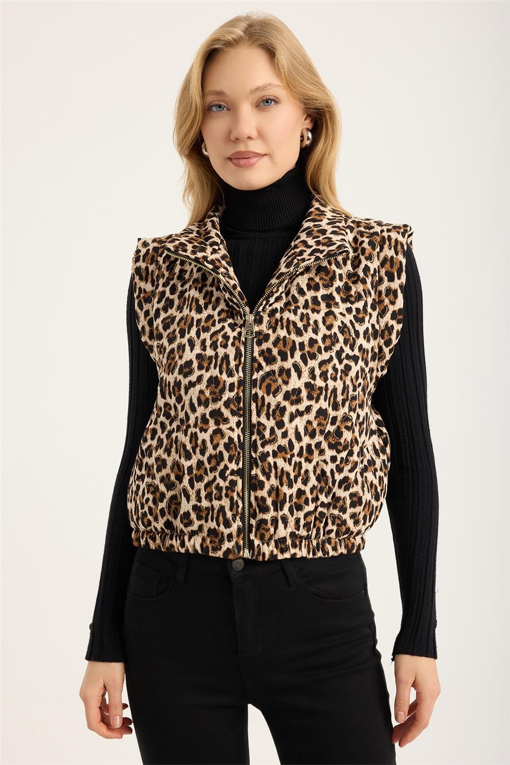 Leopar Desenli Puffer Yelek