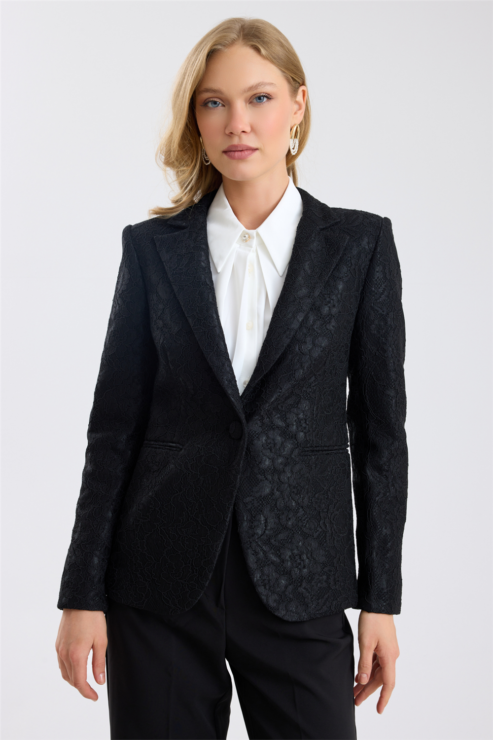 Dantel Kaplama Teknik Kumaş Blazer
