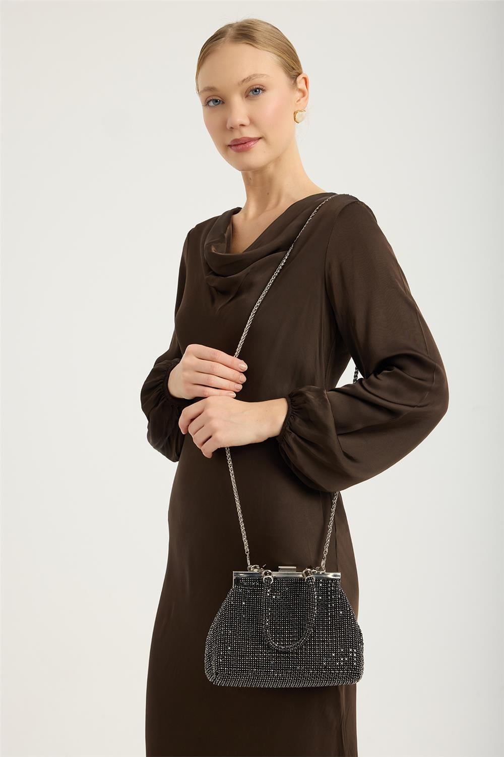 Abiye Metal Kenar Çanta