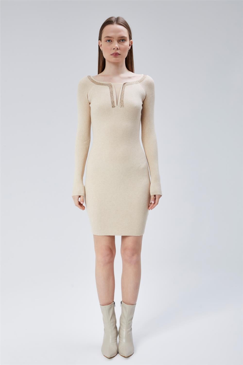 Triko Taşlı Kenarlı Elbise