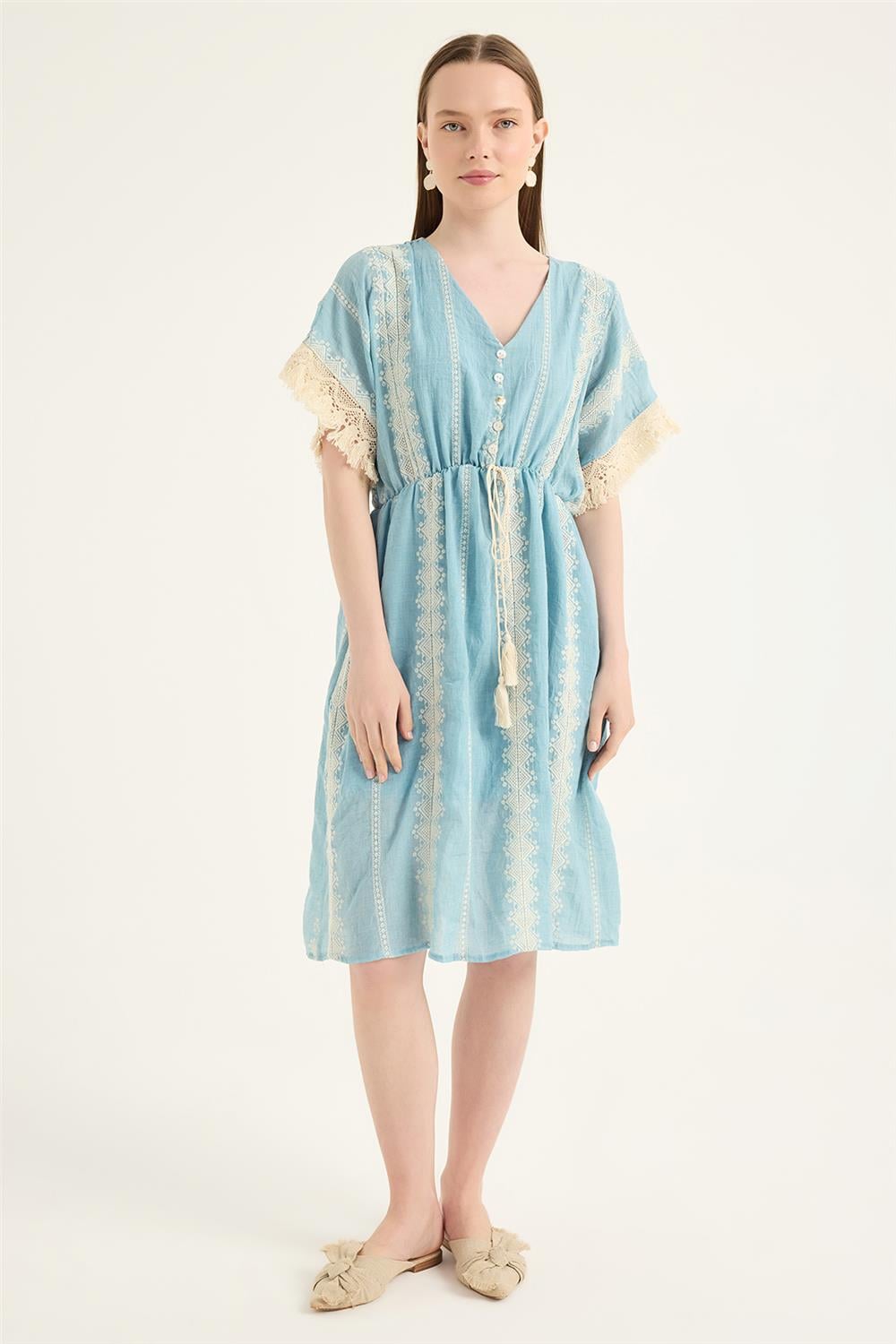 V Yaka Kısa Kol Elbise