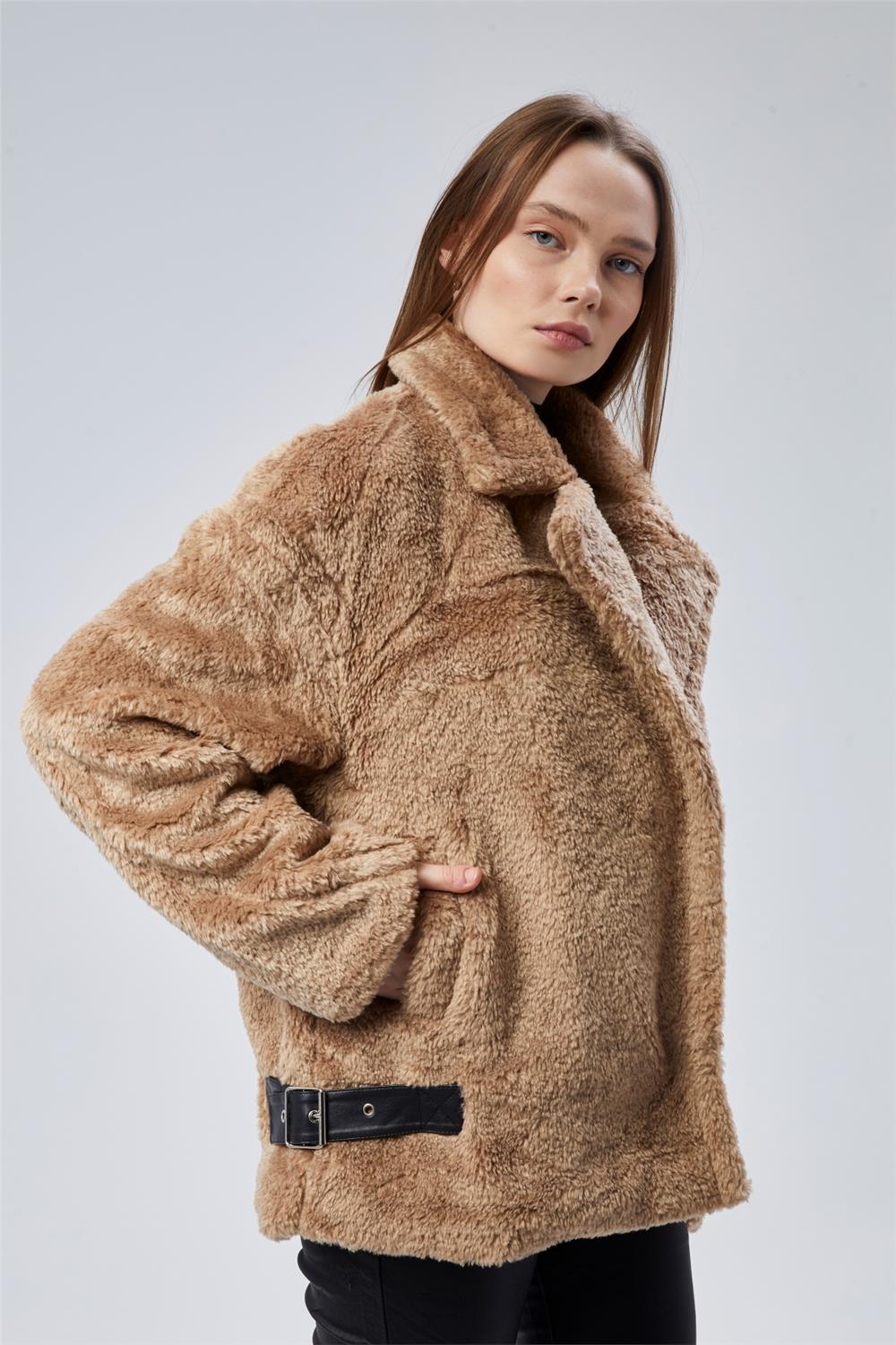 Peluş Mont · 2