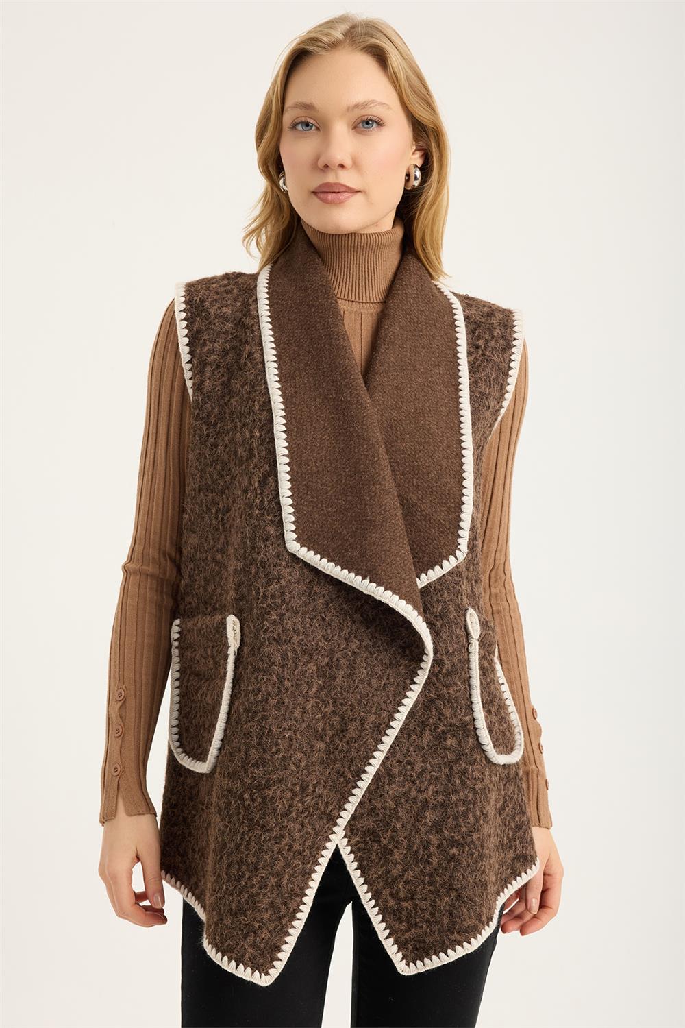 Katlı Yaka Kaşe Teğel Dikişli Yelek