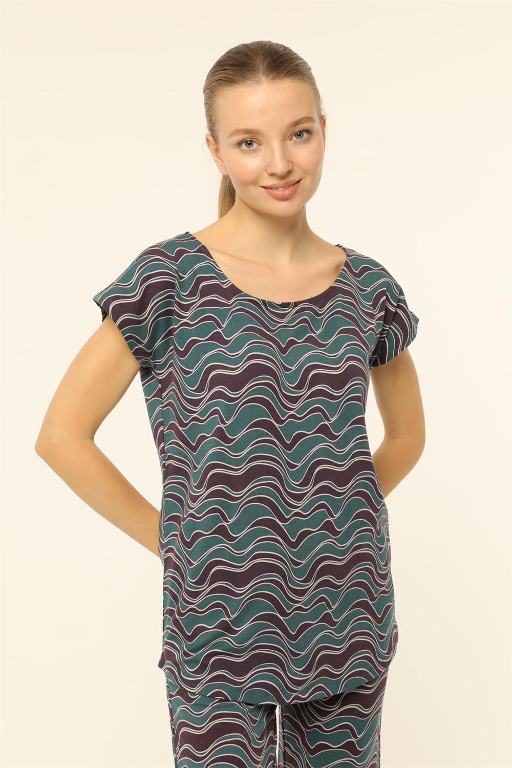 Dalgalı Desenli Tshirt