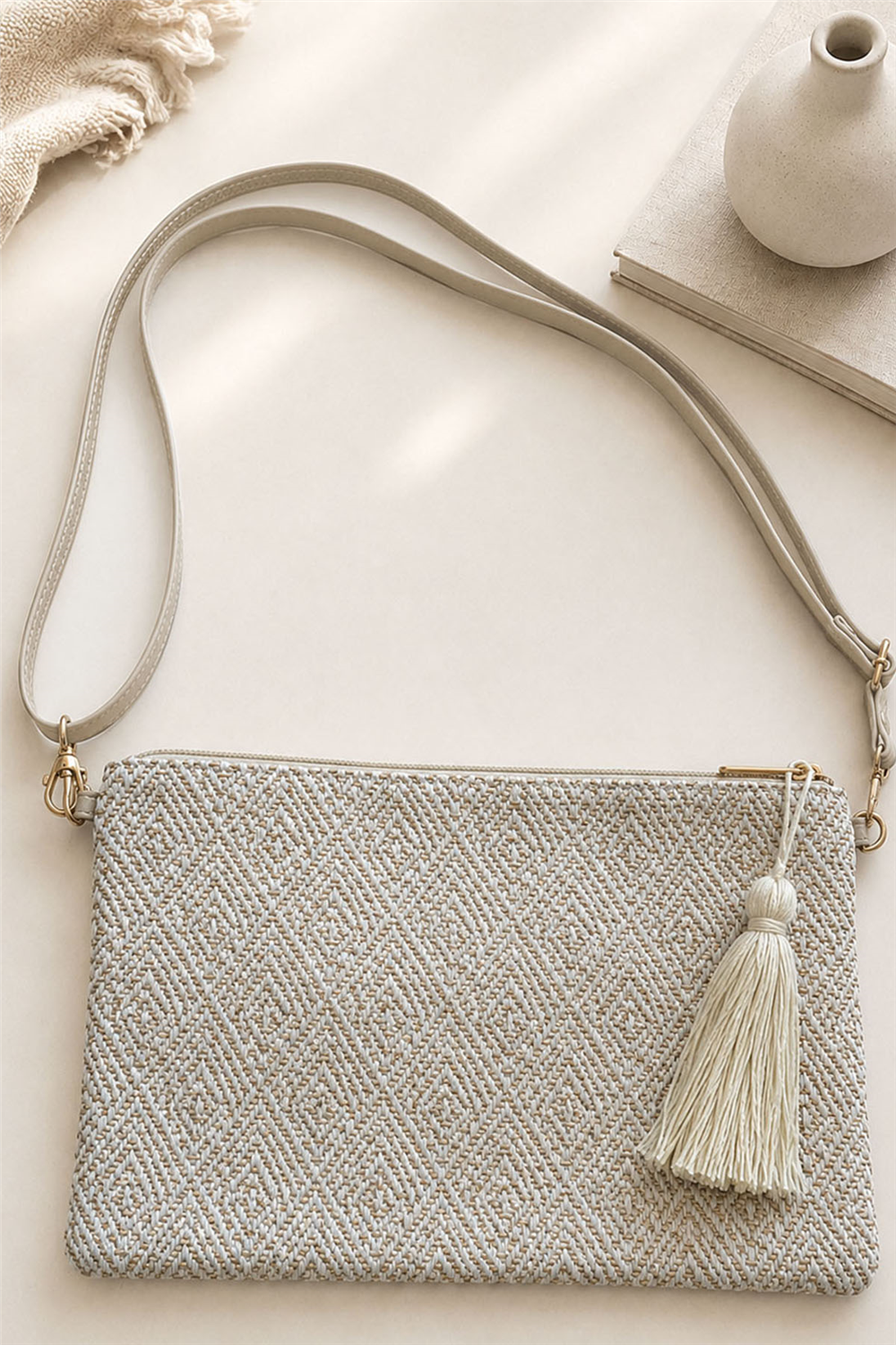 Simli Kilim Desenli Püskül Aksesuarlı Clutch Çanta