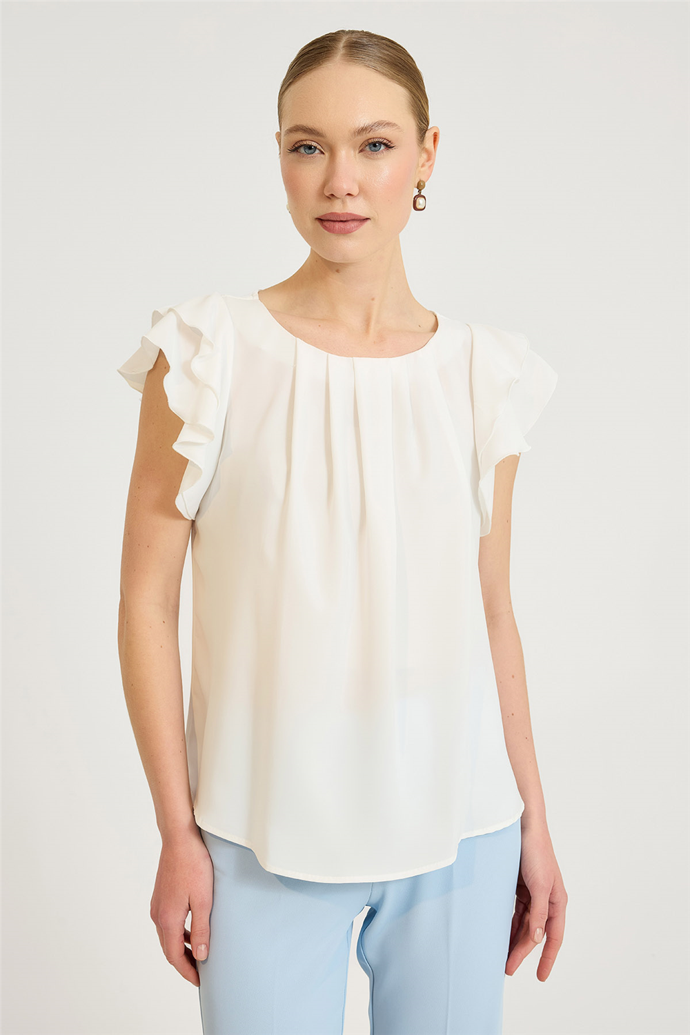 Önü Pile Fırfırlı Bluz