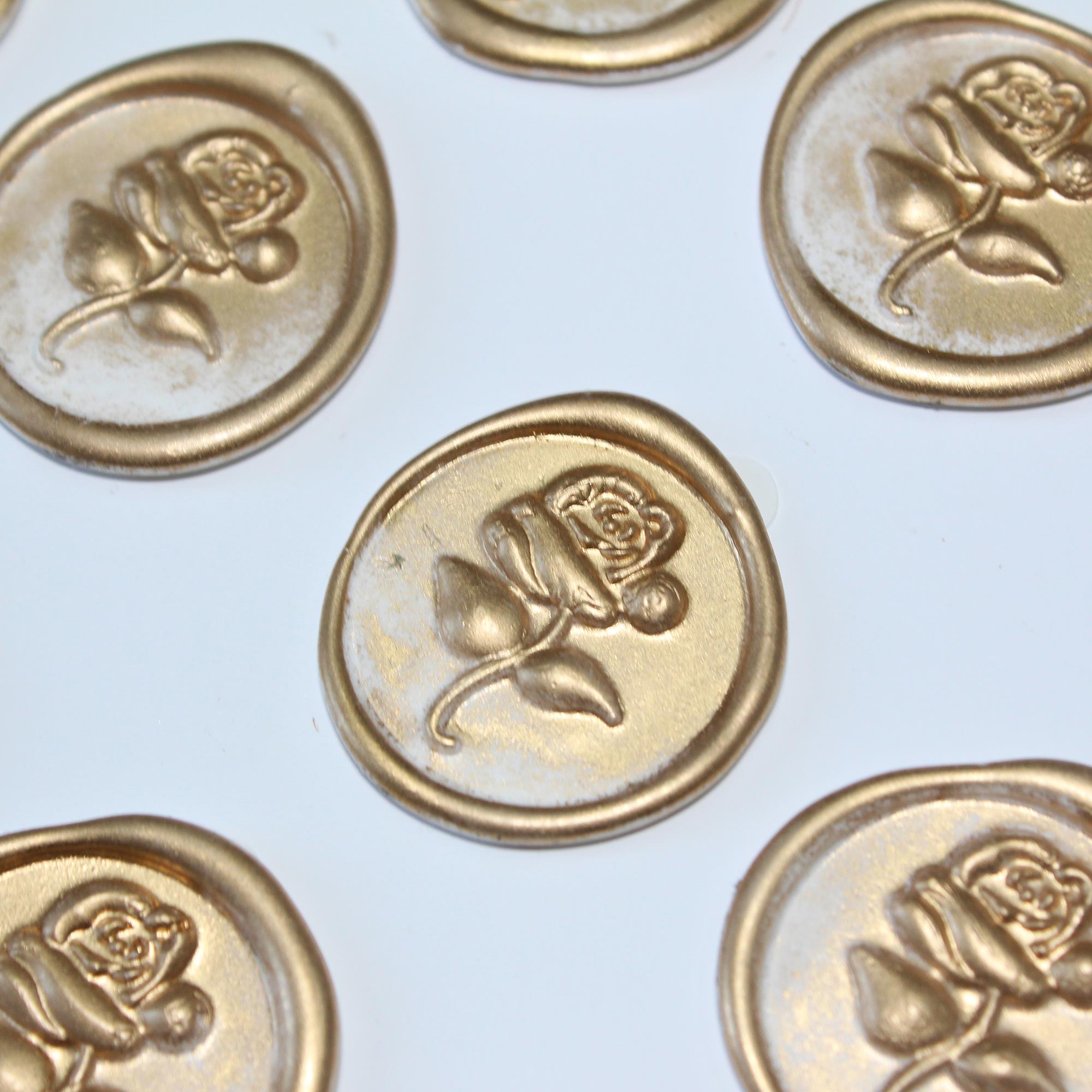 Mühürcüm White Gold Rosebuds 12 Adet 3D Hazır Kendinden Yapışkanlı Sticker Mühür RM2107