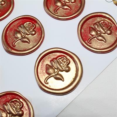 Mühürcüm Red Gold Rosebuds 12 Adet 3D Hazır Kendinden Yapışkanlı Sticker Mühür RM2105
