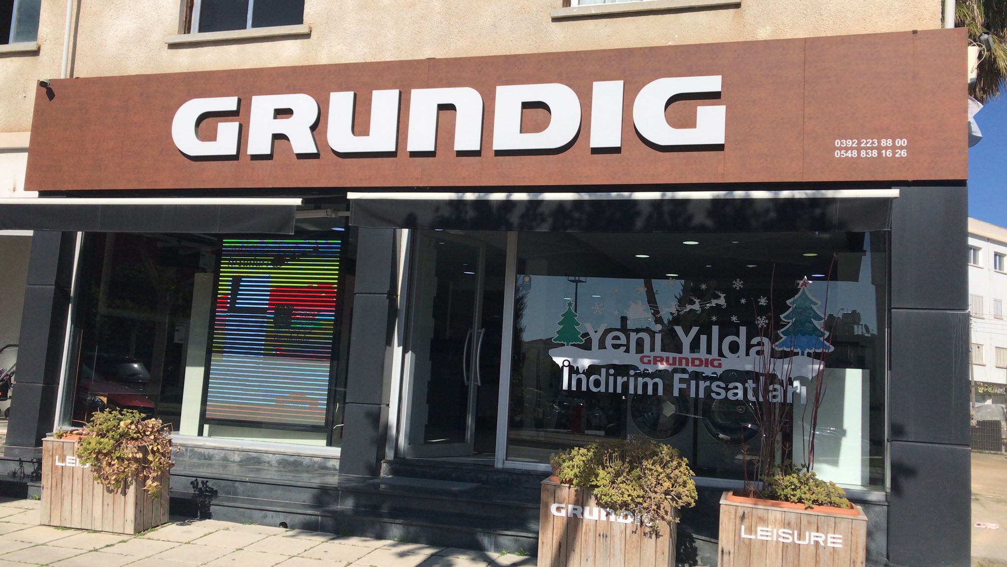 Gönyeli / Yenikent Showroom dış görünüm