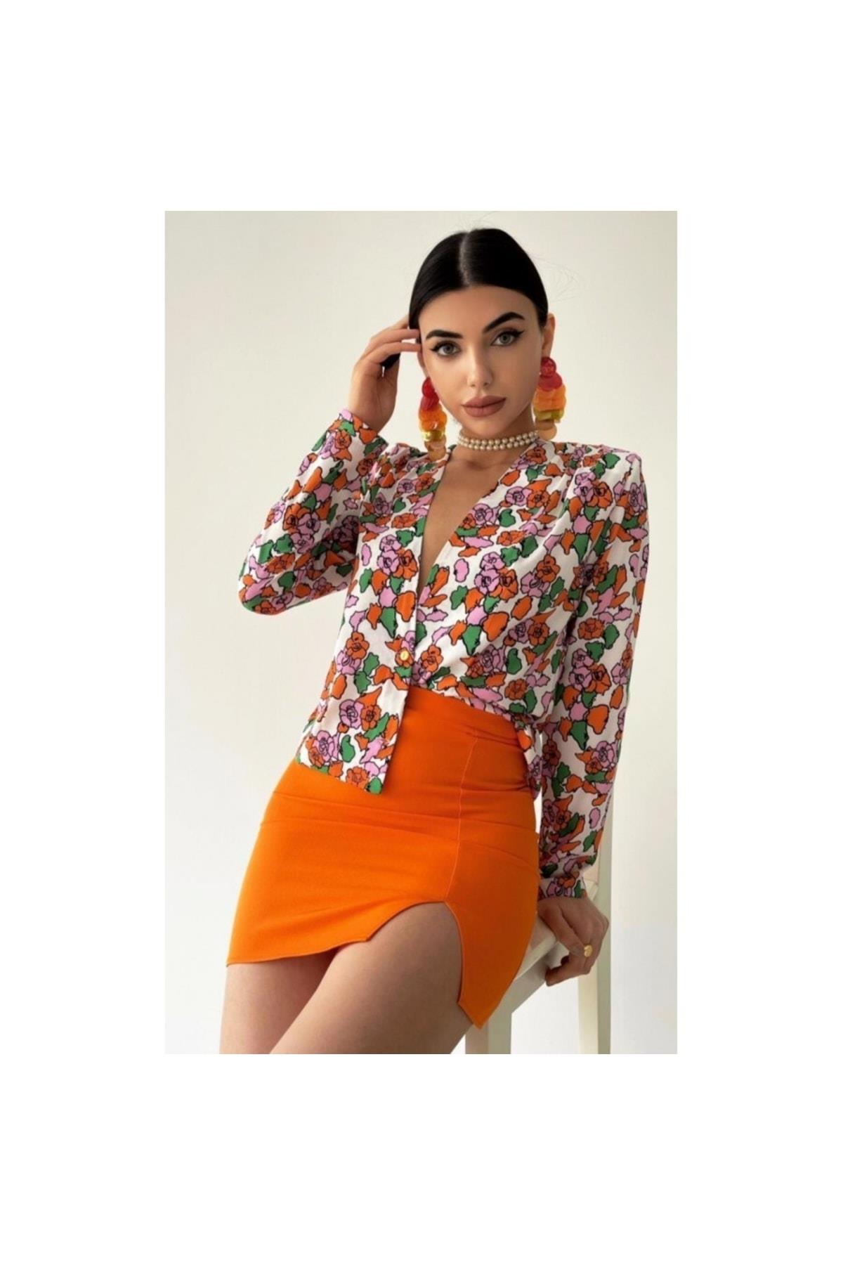 Kadın Önü Yırtmaçlı Turuncu Mini Etek
