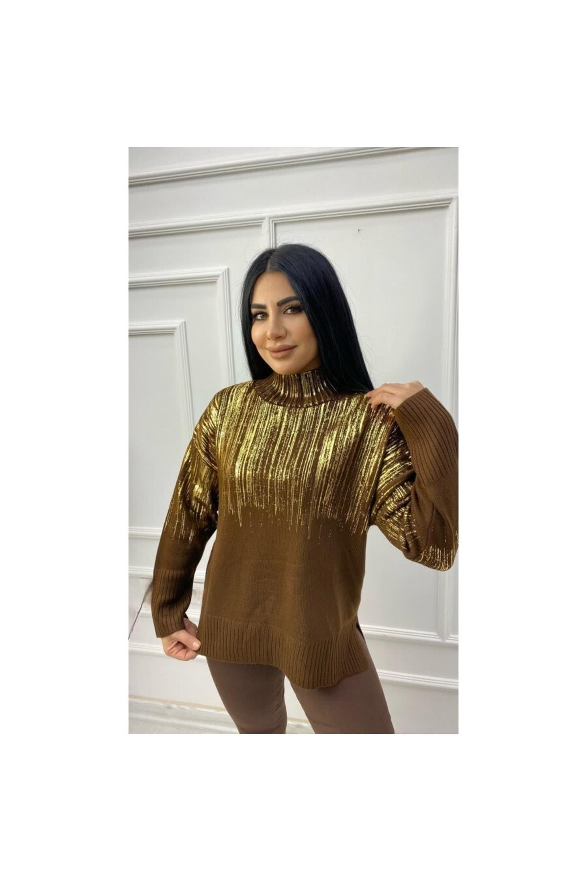 Kahve Yaldızlı Yanları Yırtmaçlı Triko