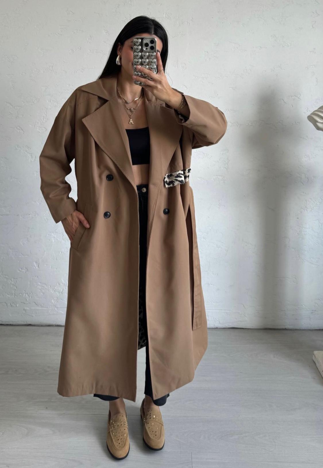 İçi Leopar Astarlı Camel Trençkot