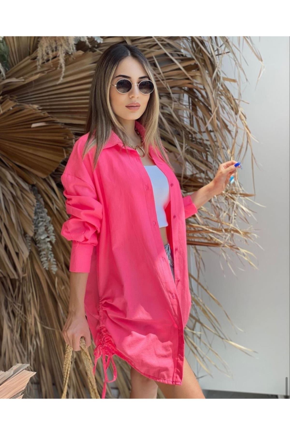 Kadın Yanları Yırtmaçlı Pembe Uzun Gömlek