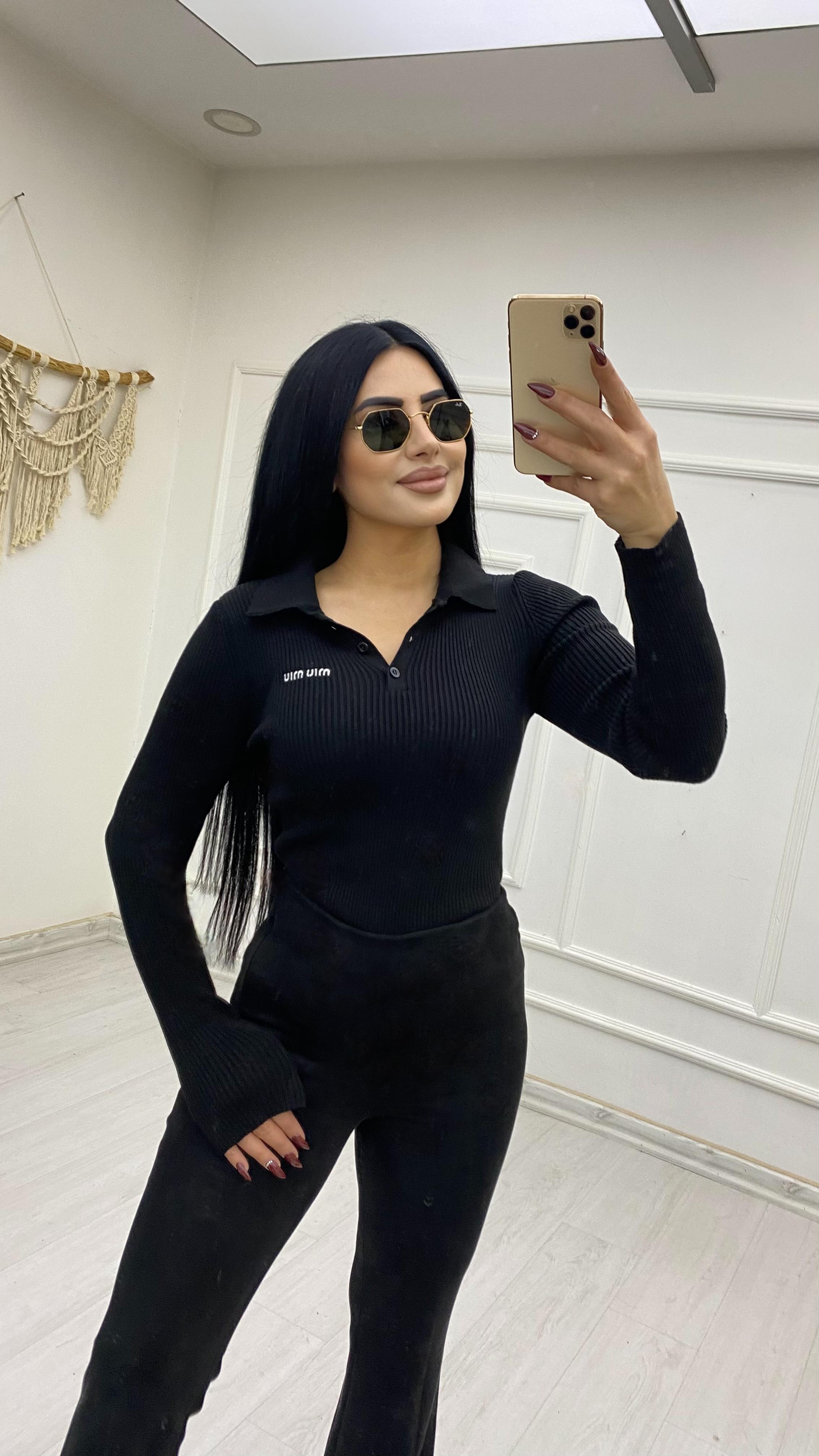 Polo Yaka Düğmeli Siyah Kazak