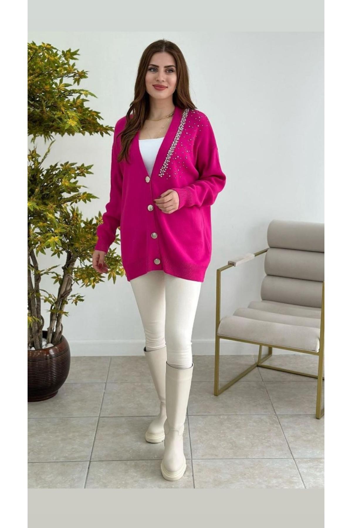 Taş Ve İnci İşlemeli Triko Fuşya Hırka