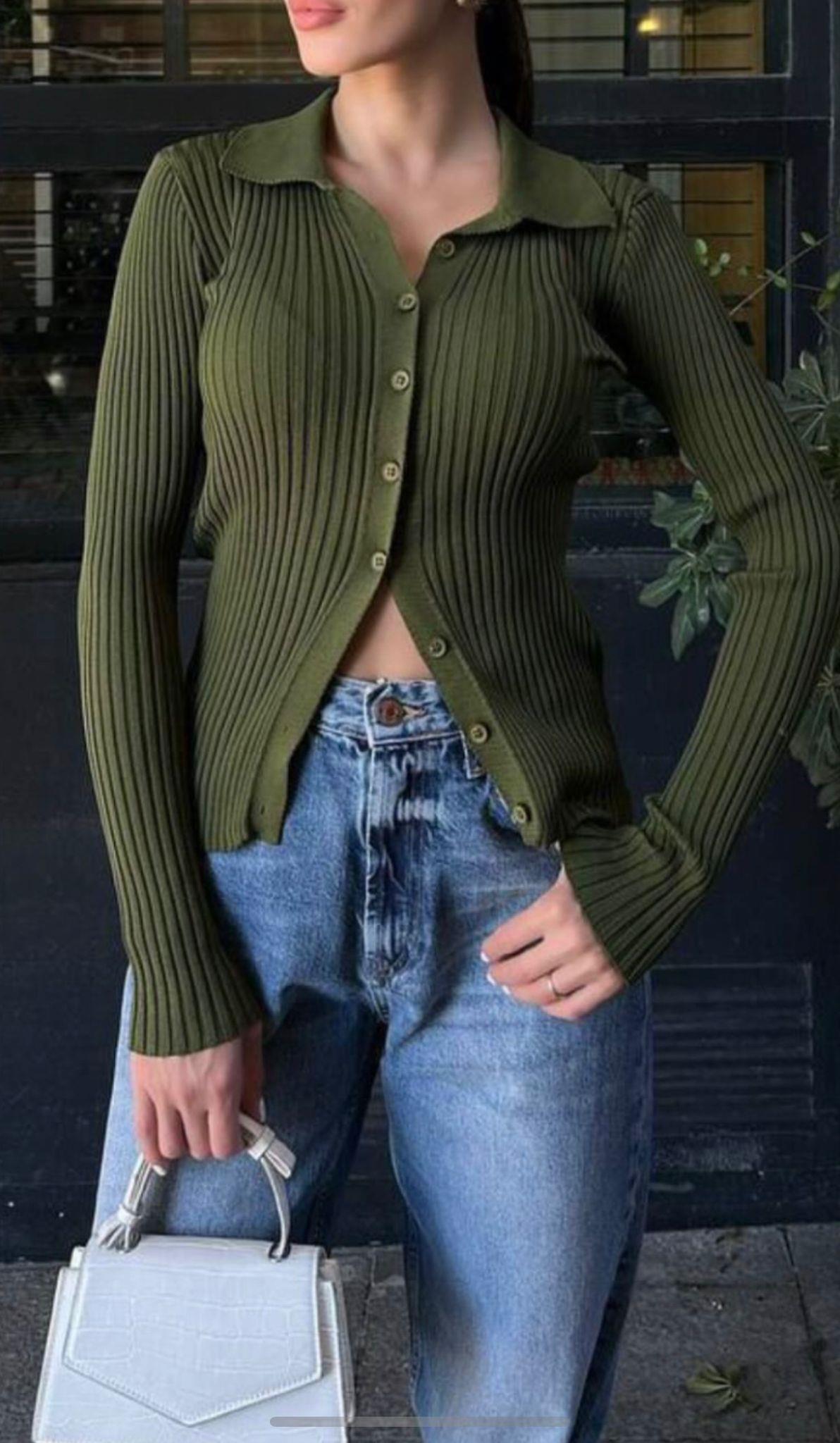 Uzun Kollu Önü Düğmeli Polo Yaka Haki Hırka