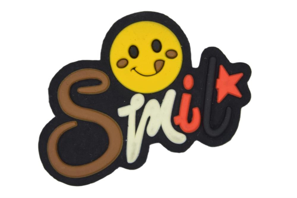 Gülen Yüz Şekilli Smile Yazılı Aksesuar