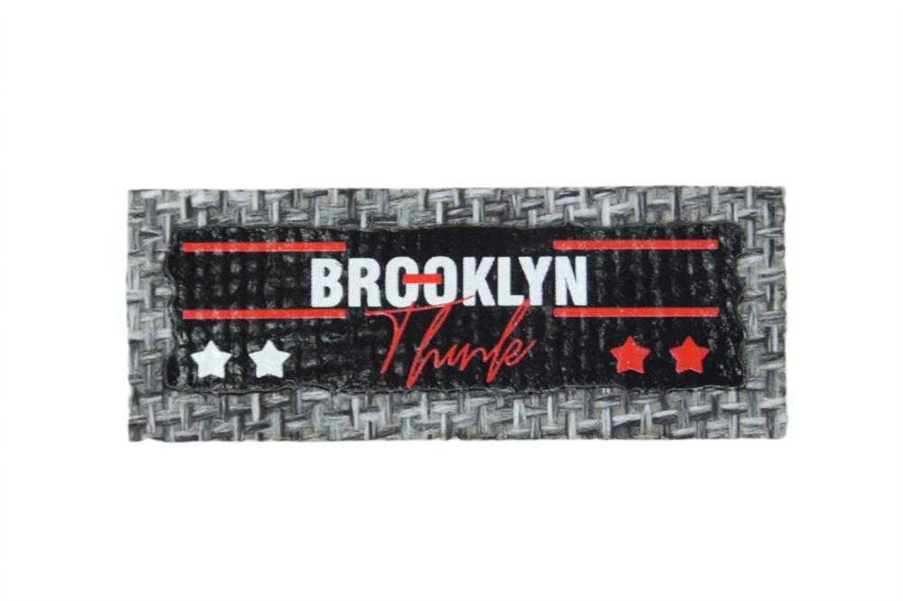 Brooklyn Yazılı Aksesuar