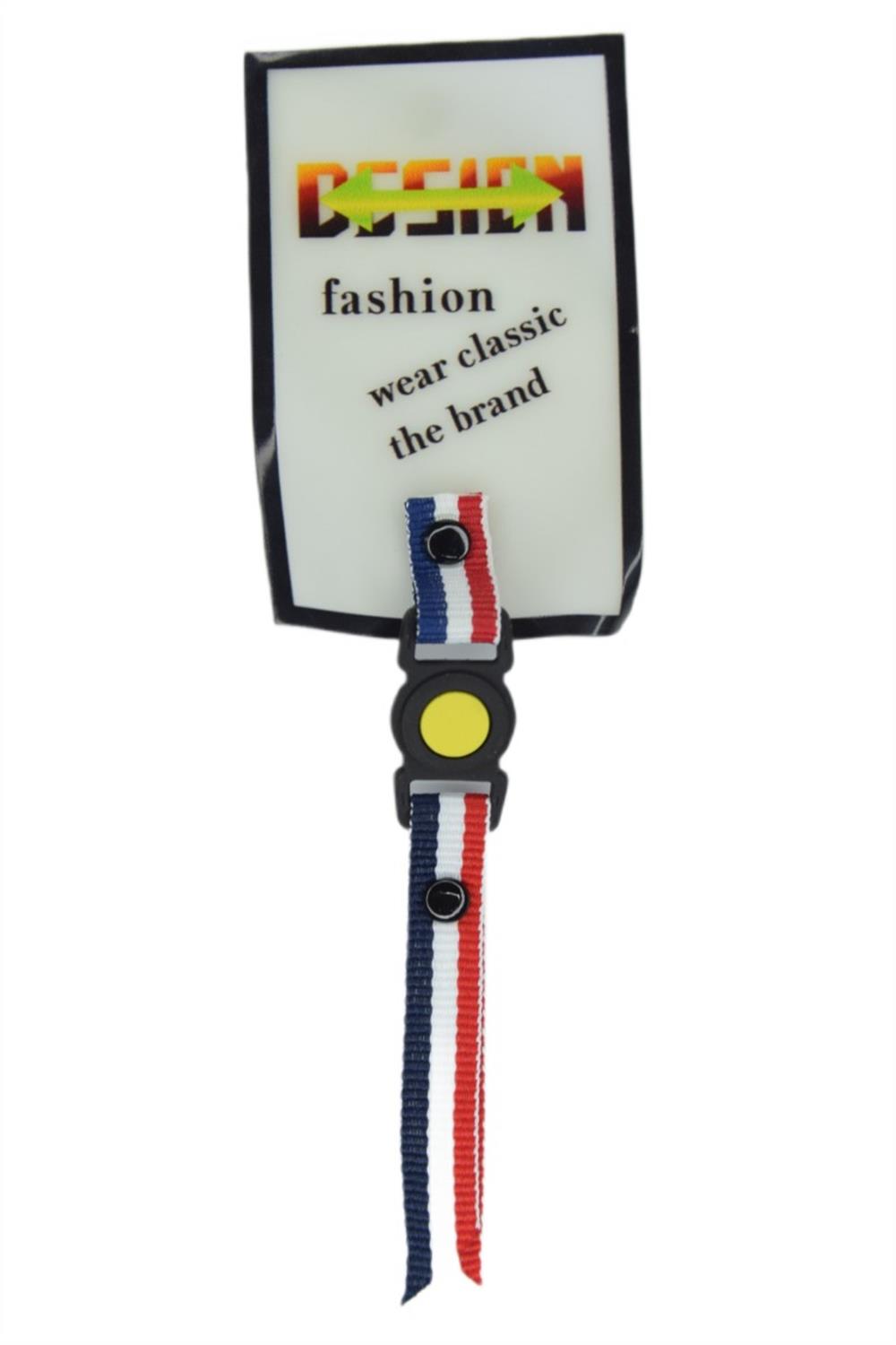 Design Yazılı Sallantılı Aksesuar