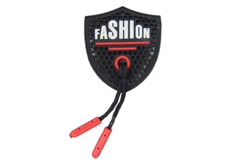 Fashion Yazılı Sallantılı Aksesuar