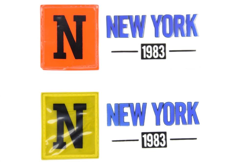 New York Yazılı Aksesuar