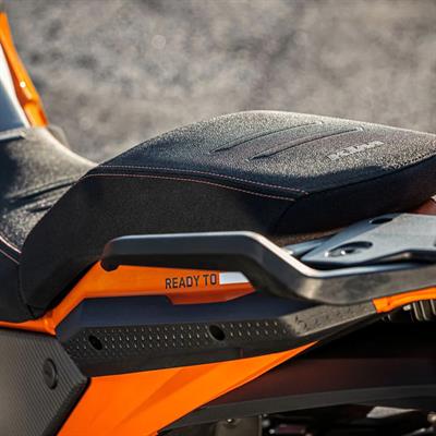 KTM Ergo Isıtmalı Artçı Koltuğu - 1290 SUPER ADVENTURE 21-24