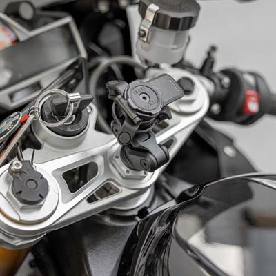 Quadlock Motosiklet Çatal Bağlantılı Titreşim Modüllü Telefon Tutucu Seti