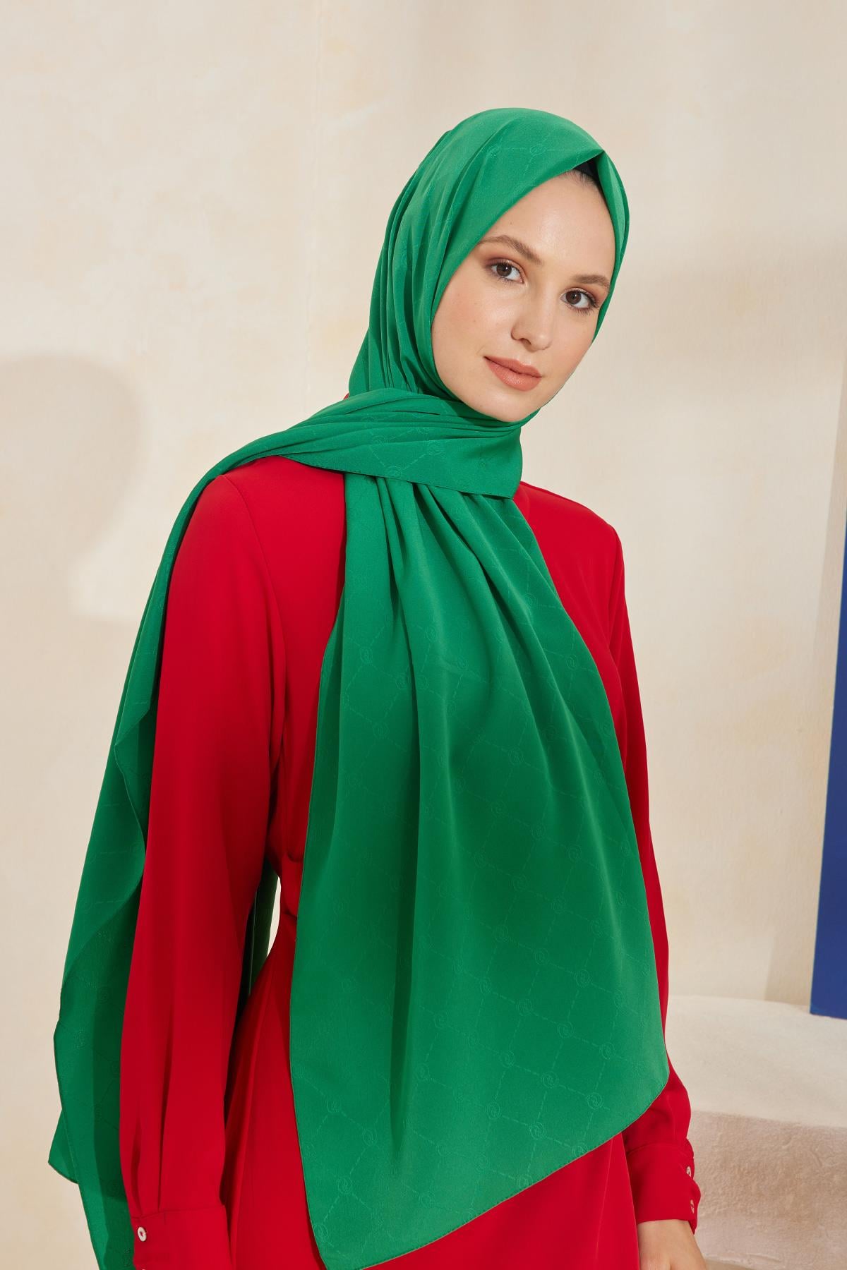 DÜZ CAPRİ ŞAL YEŞİL